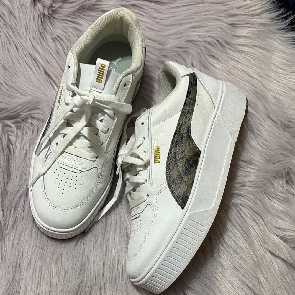PUMA Smash Platform Sneakers